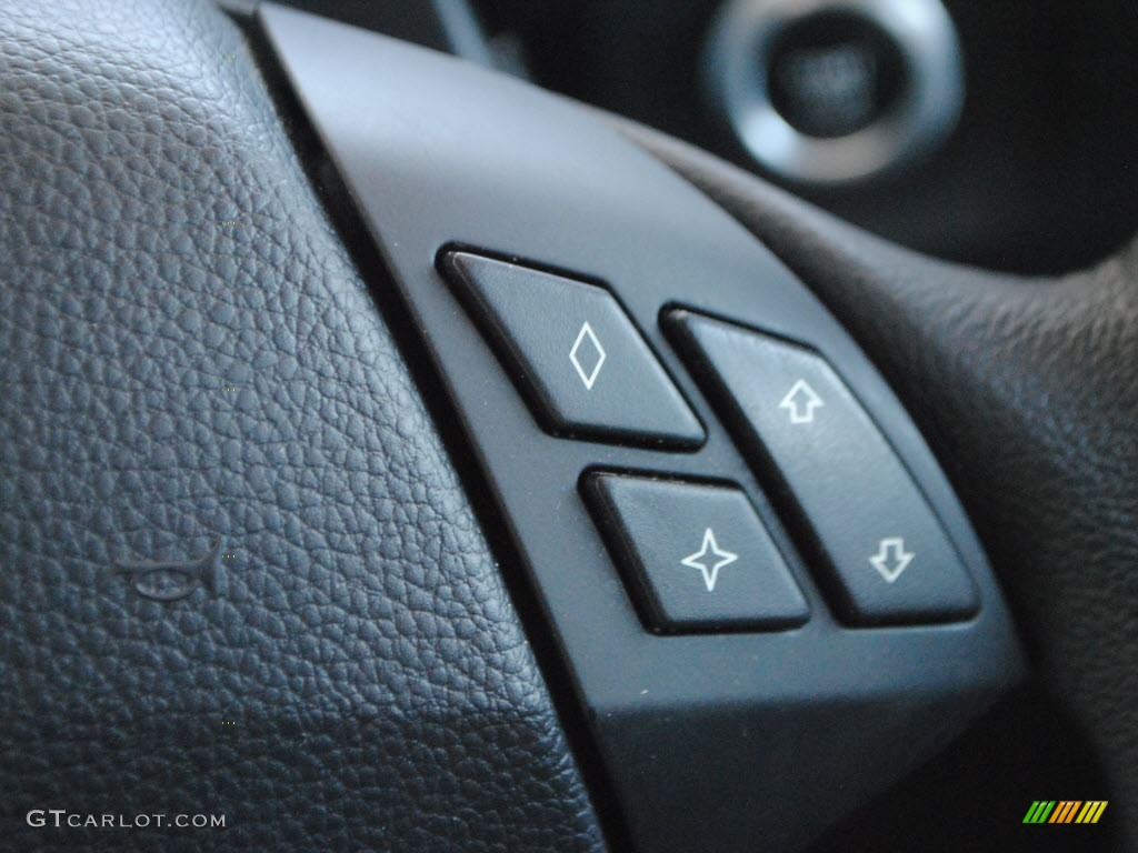 2010 BMW 5 Series 528i Sedan Controls Photo #68219226
