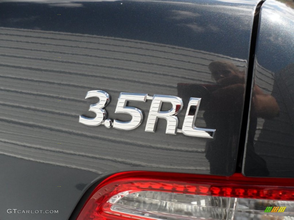 2004 Acura RL 3.5 Marks and Logos Photos