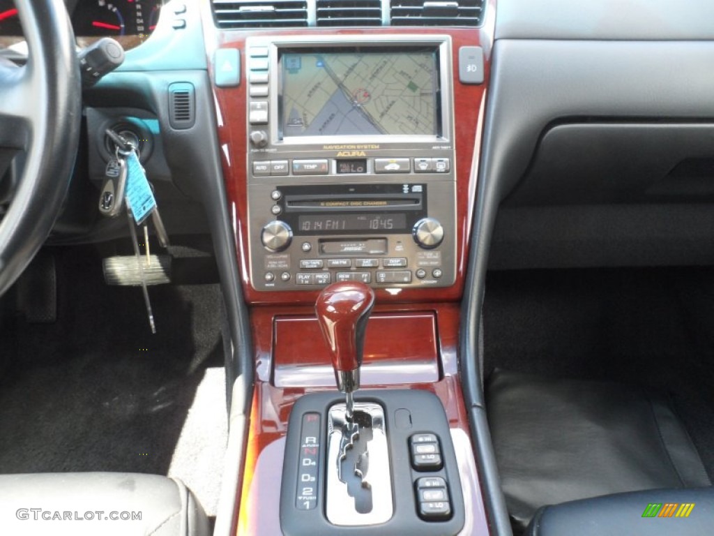 2004 Acura RL 3.5 Controls Photo #68220073