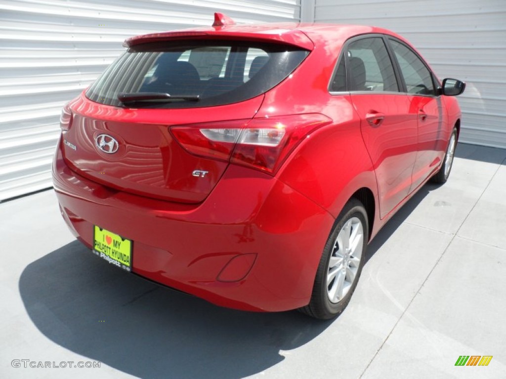 2013 Elantra GT - Volcanic Red / Black photo #3