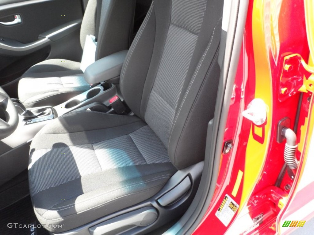 2013 Elantra GT - Volcanic Red / Black photo #24