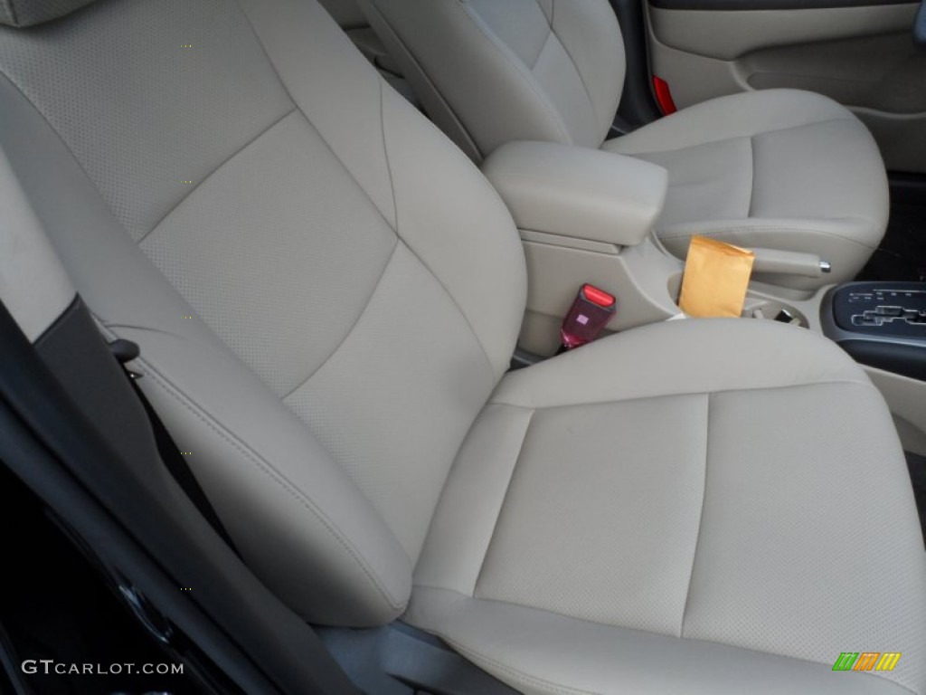 2012 Elantra SE Touring - Black Noir Pearl / Beige photo #18