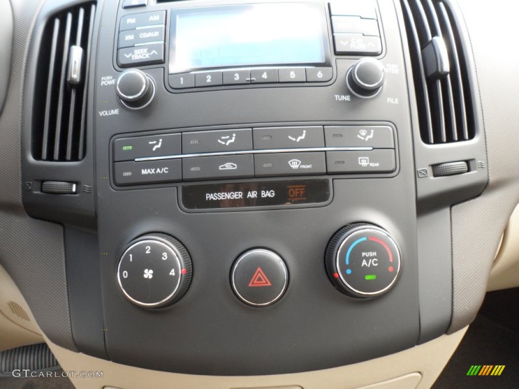 2012 Elantra SE Touring - Black Noir Pearl / Beige photo #29