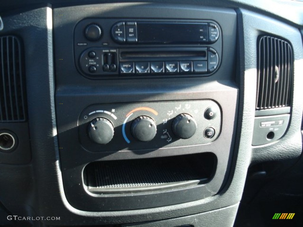 2003 Dodge Ram 2500 SLT Regular Cab 4x4 Controls Photo #68222386