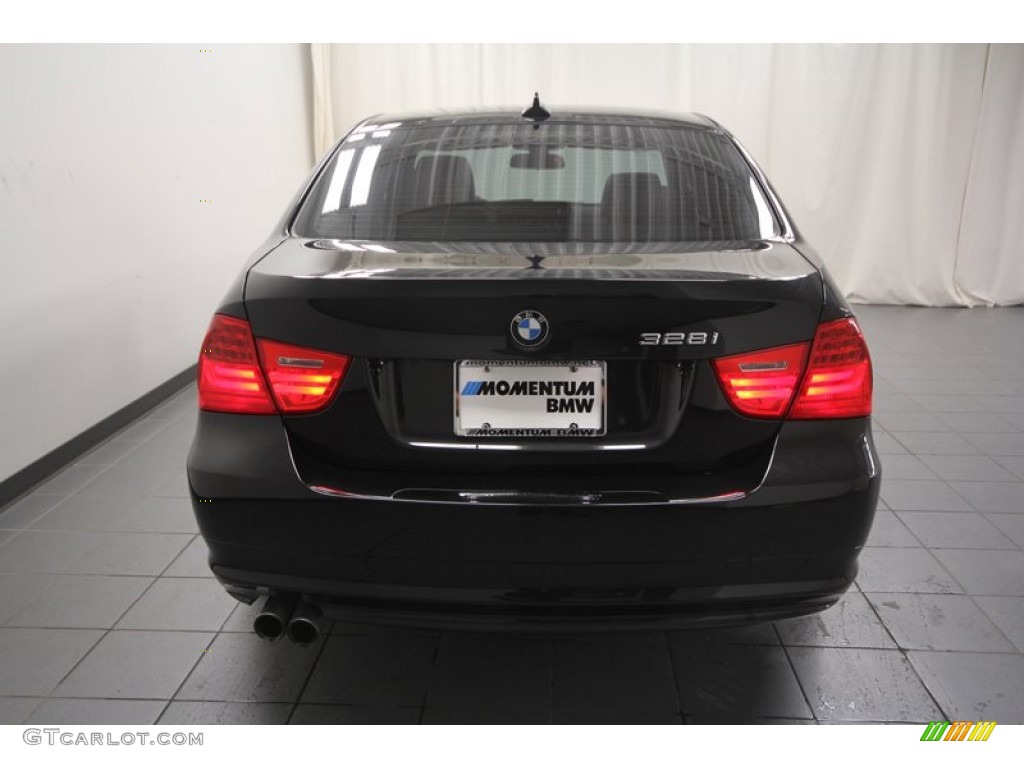 2010 3 Series 328i Sedan - Black Sapphire Metallic / Black photo #13