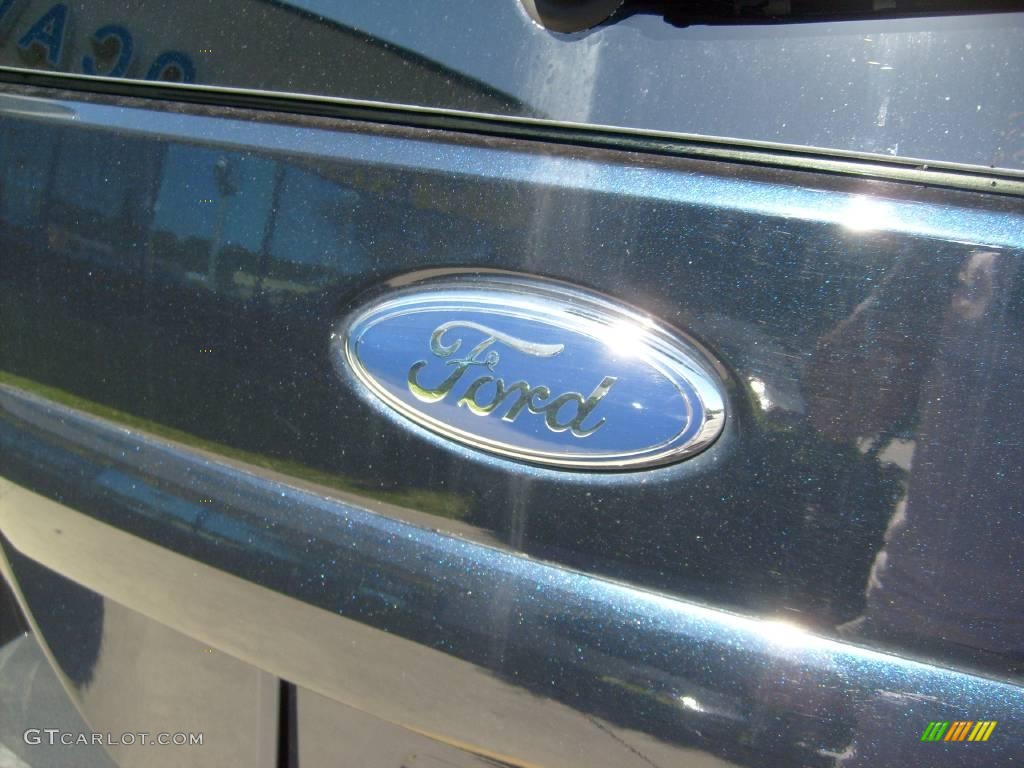 2008 Taurus X Eddie Bauer - Dark Ink Blue Metallic / Camel photo #12