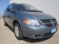 Magnesium Pearl - Grand Caravan SXT Photo No. 6
