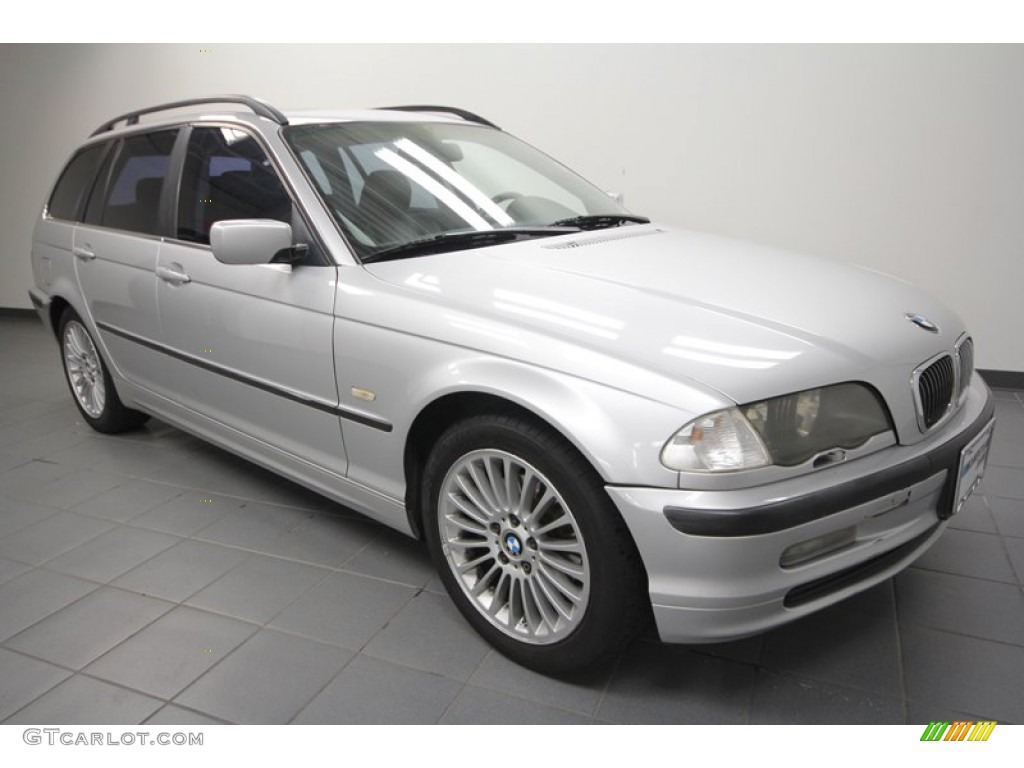 Titanium Silver Metallic BMW 3 Series