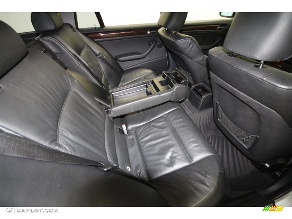 Black Interior 2001 BMW 3 Series 325xi Wagon Photo #68226358
