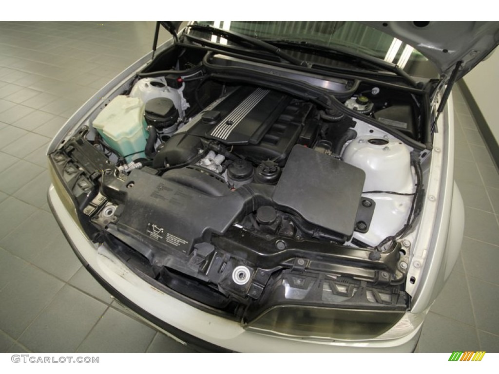 2001 BMW 3 Series 325xi Wagon 2.5L DOHC 24V Inline 6 Cylinder Engine Photo #68226439