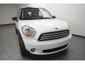 Light White - Cooper Countryman Photo No. 5