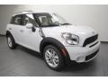Light White - Cooper S Countryman Photo No. 1