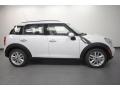 Light White - Cooper S Countryman Photo No. 2