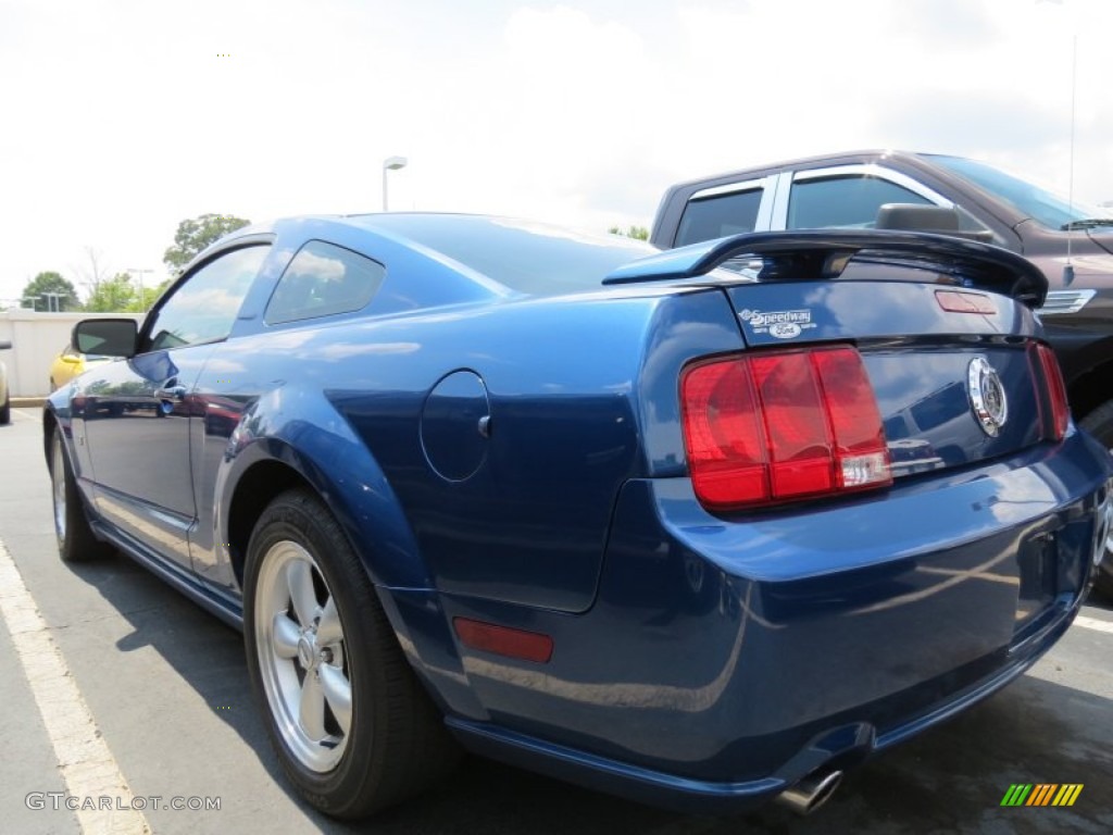2007 Mustang GT Deluxe Coupe - Vista Blue Metallic / Dark Charcoal photo #2