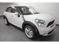 Light White - Cooper S Countryman Photo No. 6