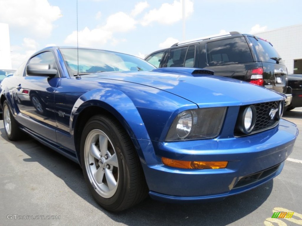 2007 Mustang GT Deluxe Coupe - Vista Blue Metallic / Dark Charcoal photo #4