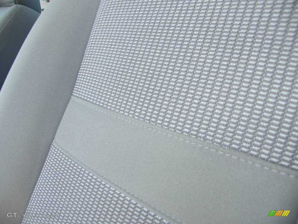 2006 Ram 1500 SLT Quad Cab - Bright White / Medium Slate Gray photo #14