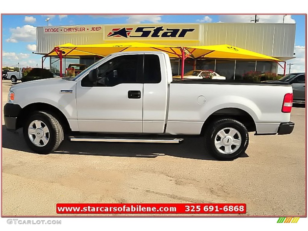 2006 F150 STX Regular Cab - Silver Metallic / Medium Flint photo #2