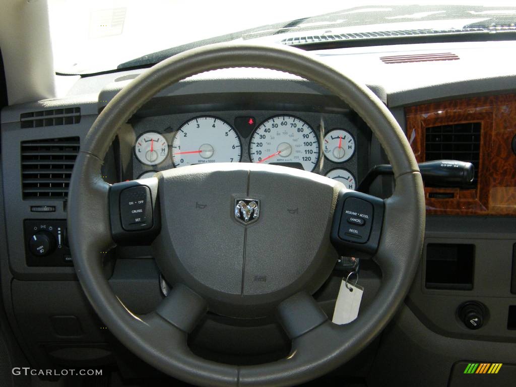 2006 Ram 1500 SLT Quad Cab - Bright White / Medium Slate Gray photo #18