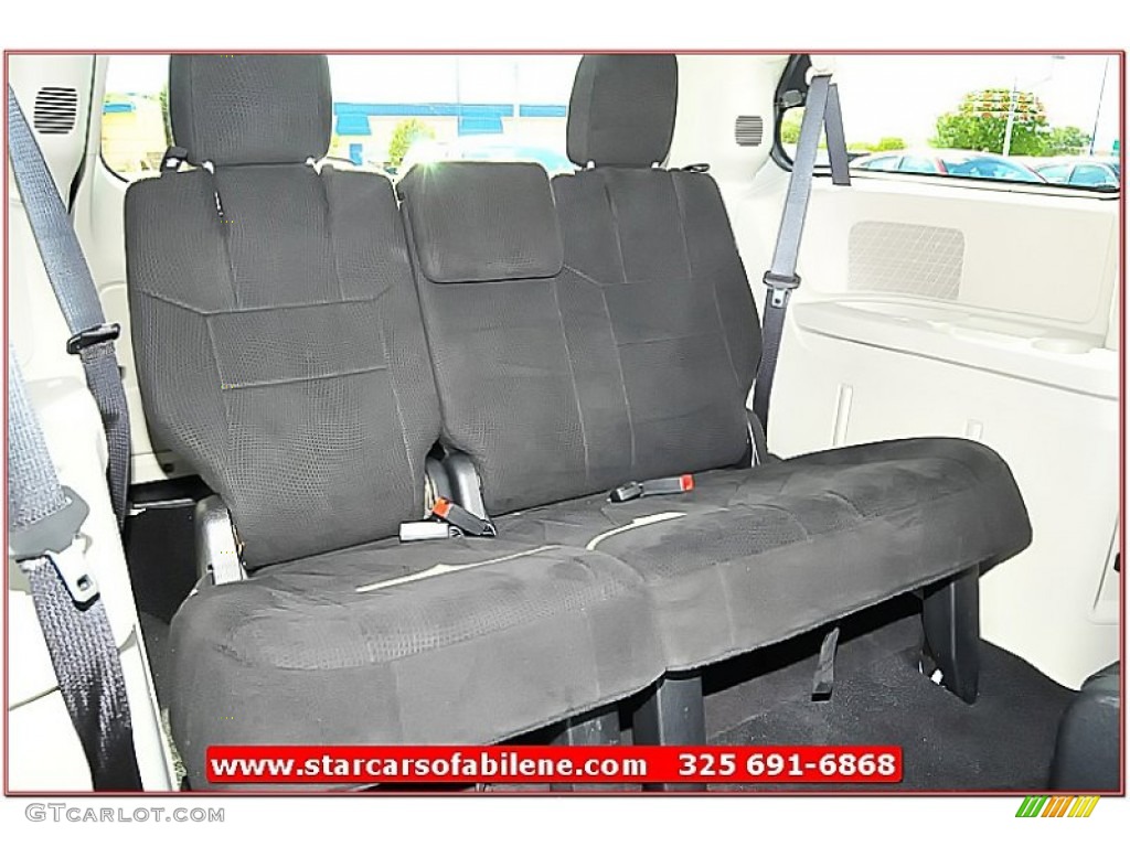 2012 Grand Caravan Crew - Stone White / Black/Light Graystone photo #33