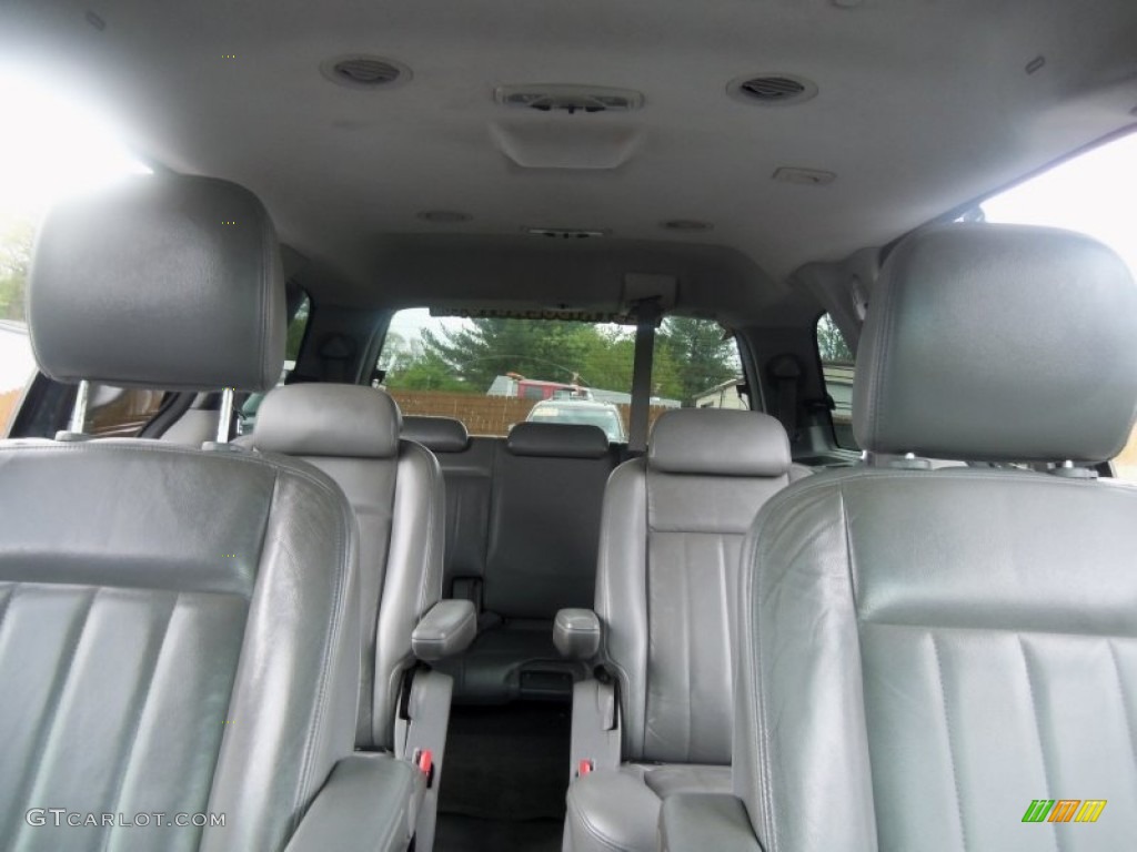 2004 Monterey Luxury - Black / Flint photo #10