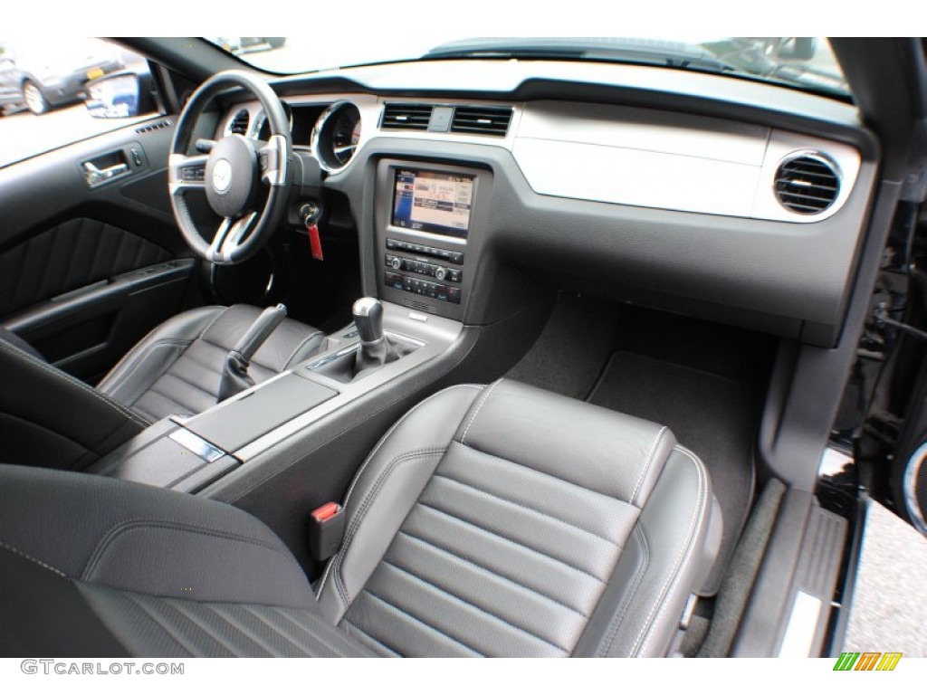 2012 Ford Mustang GT Premium Convertible Charcoal Black Dashboard Photo #68233165