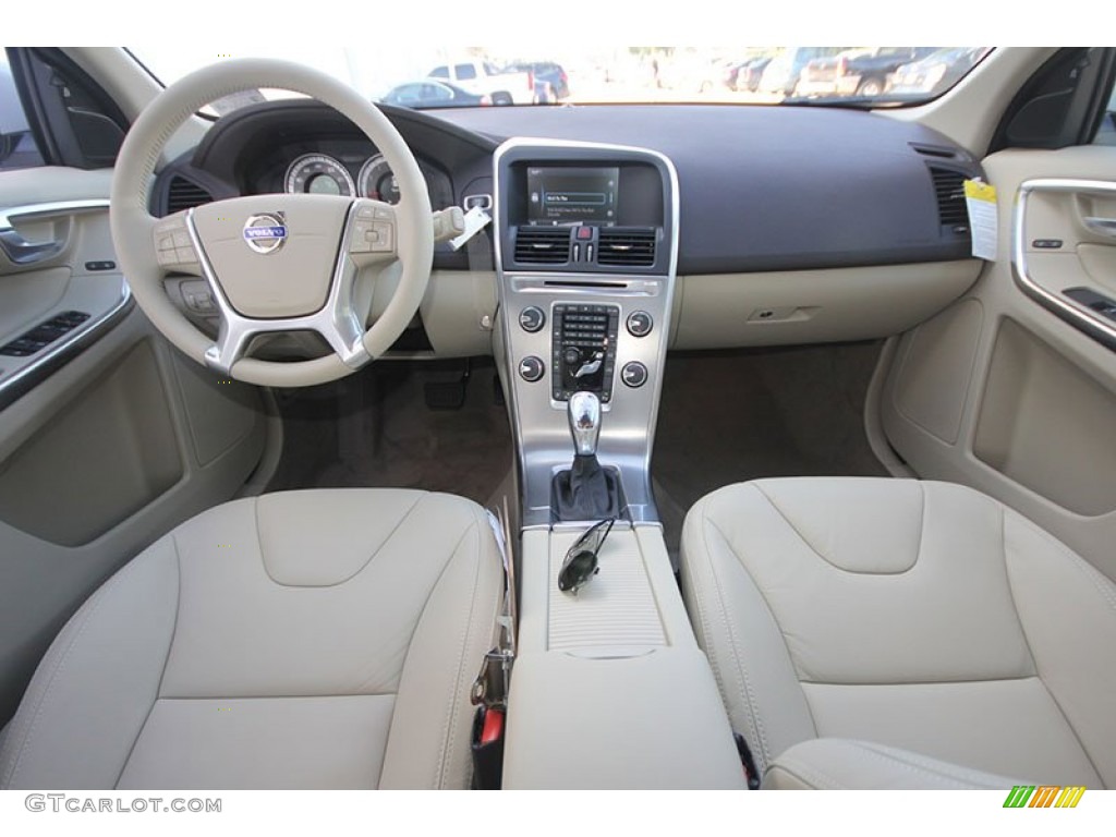 2013 Volvo XC60 3.2 Sandstone Dashboard Photo #68233456