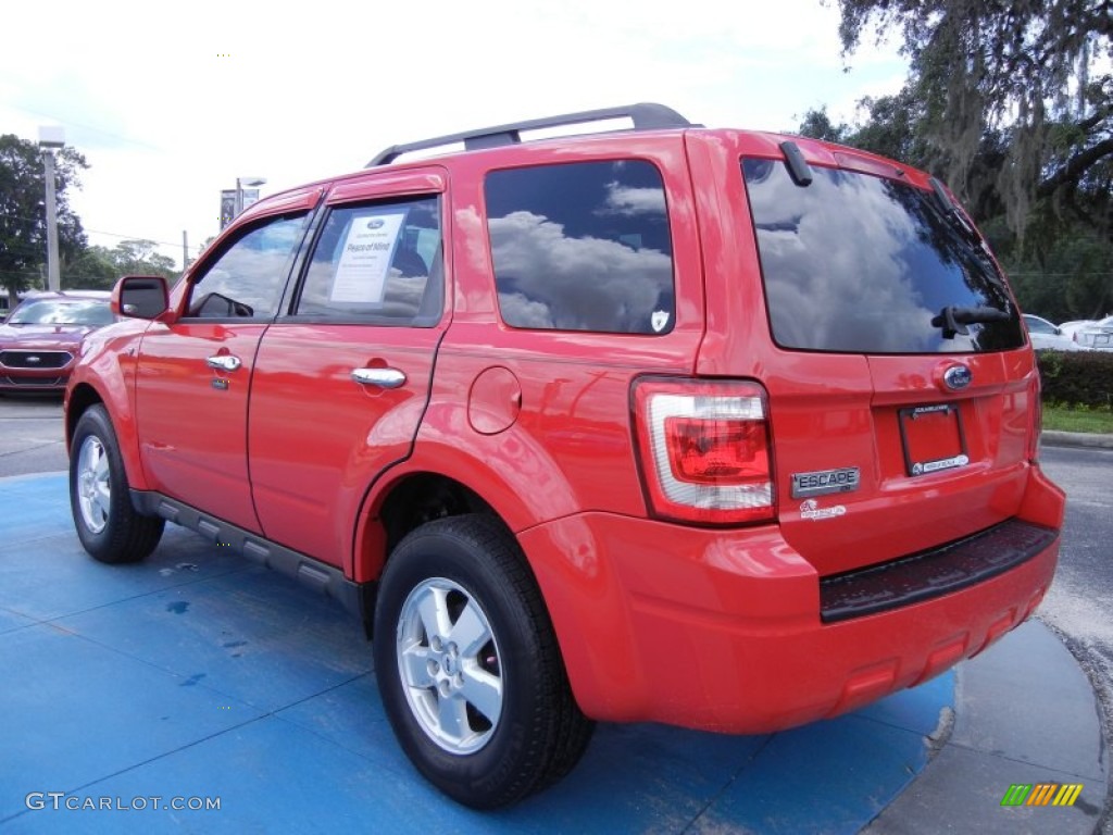 2009 Escape XLT V6 - Torch Red / Charcoal photo #3