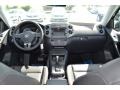 Deep Black Metallic - Tiguan SE 4Motion Photo No. 5