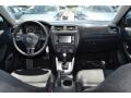 Black - Jetta SE Sedan Photo No. 5