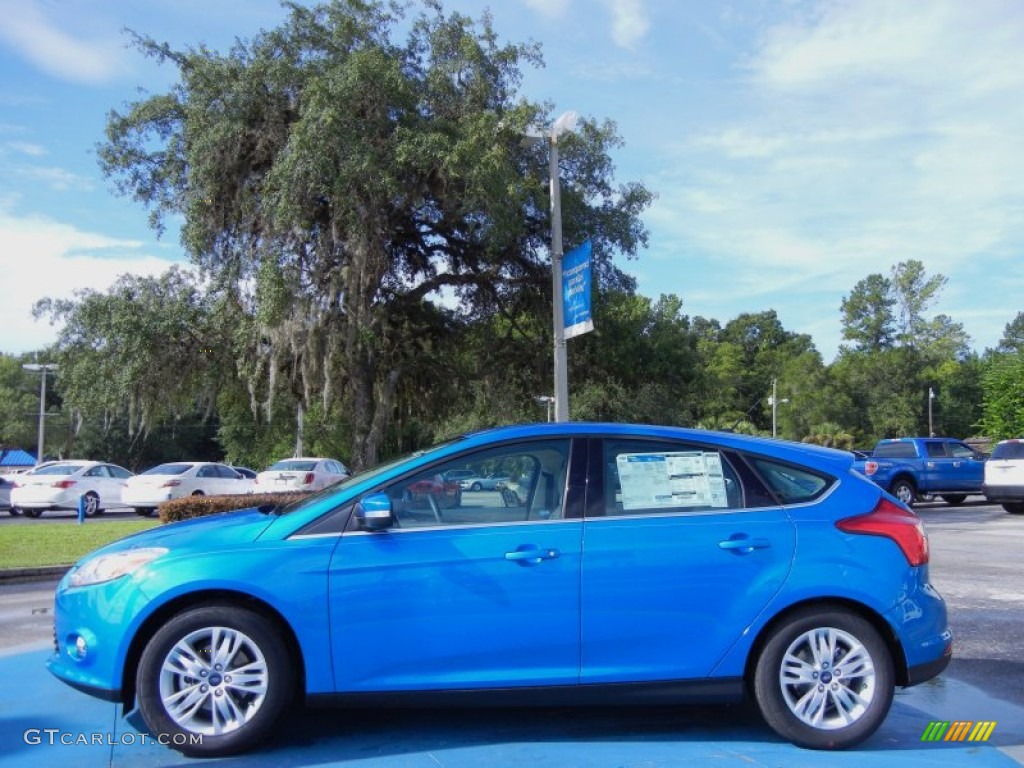 2012 Focus SEL 5-Door - Blue Candy Metallic / Stone photo #2