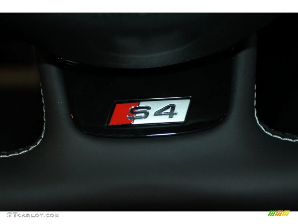 2013 S4 3.0T quattro Sedan - Moonlight Blue Metallic / Black photo #25