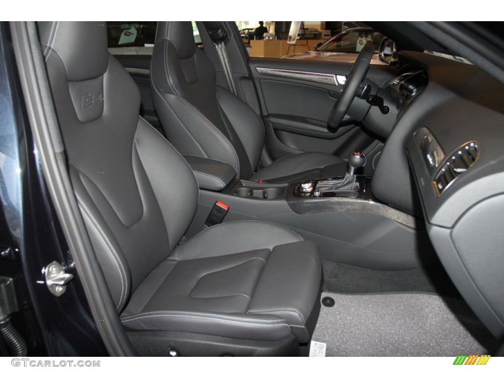 2013 S4 3.0T quattro Sedan - Moonlight Blue Metallic / Black photo #31