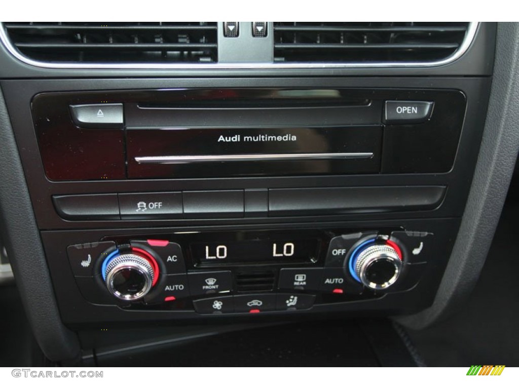 2013 Audi S4 3.0T quattro Sedan Controls Photo #68243995