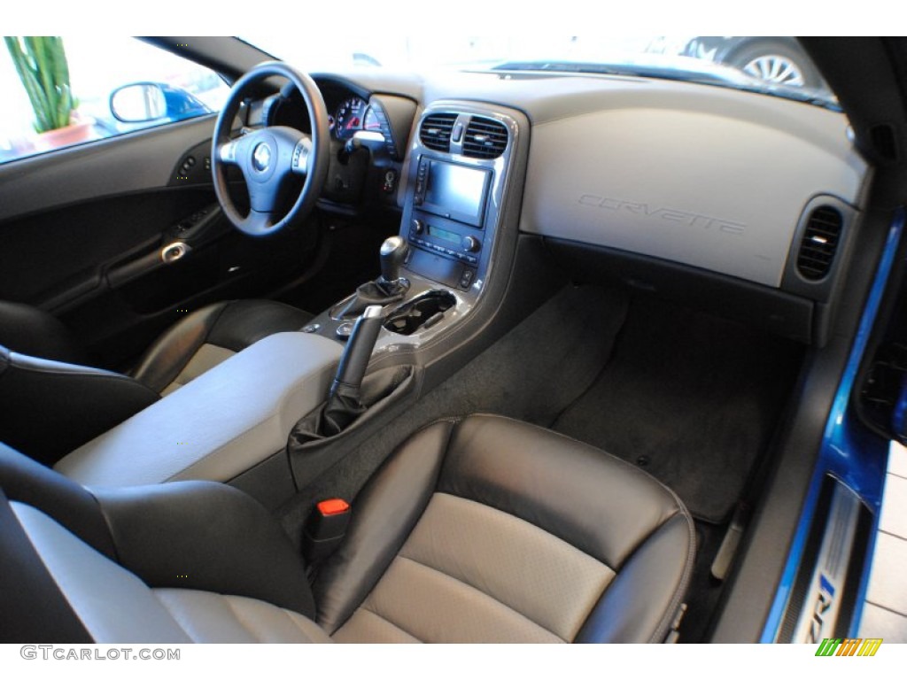 2009 Chevrolet Corvette ZR1 Ebony/Titanium Gray Dashboard Photo #68244946