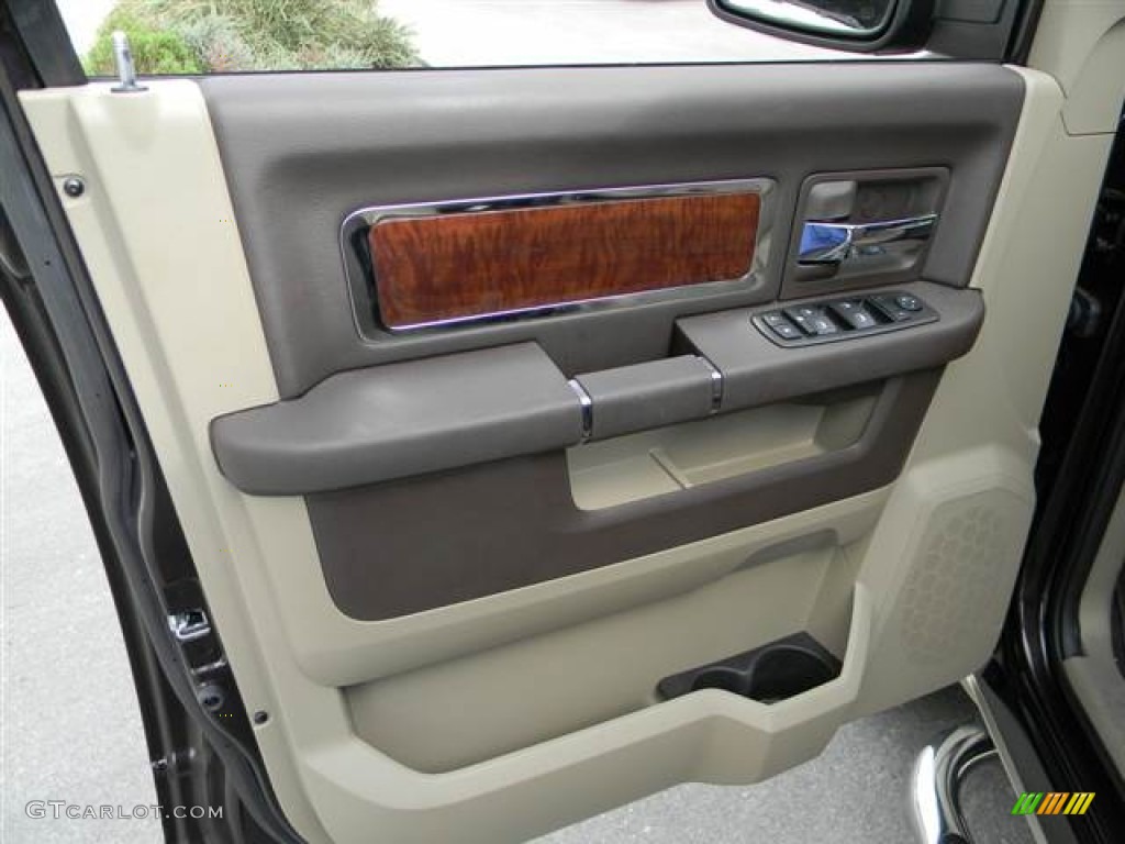 2011 Dodge Ram 1500 Laramie Crew Cab 4x4 Light Pebble Beige/Bark Brown Door Panel Photo #68245920