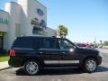 2008 Black Lincoln Navigator Luxury  photo #2