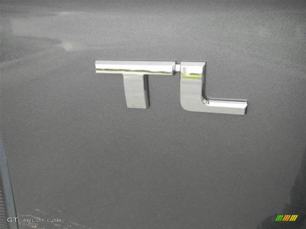 2004 Acura TL 3.2 Marks and Logos Photos