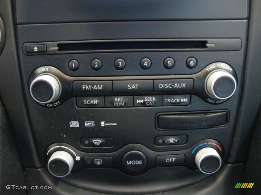 2009 Nissan 370Z Touring Coupe Audio System Photos