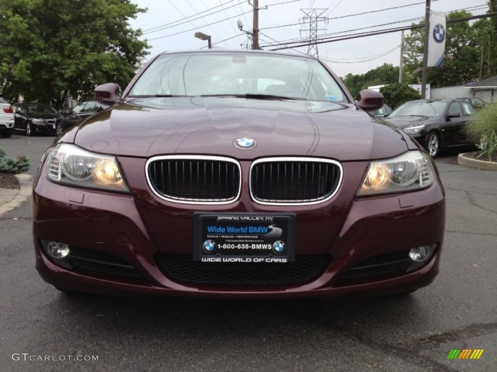 2009 3 Series 328xi Sedan - Barbara Red Metallic / Beige photo #2