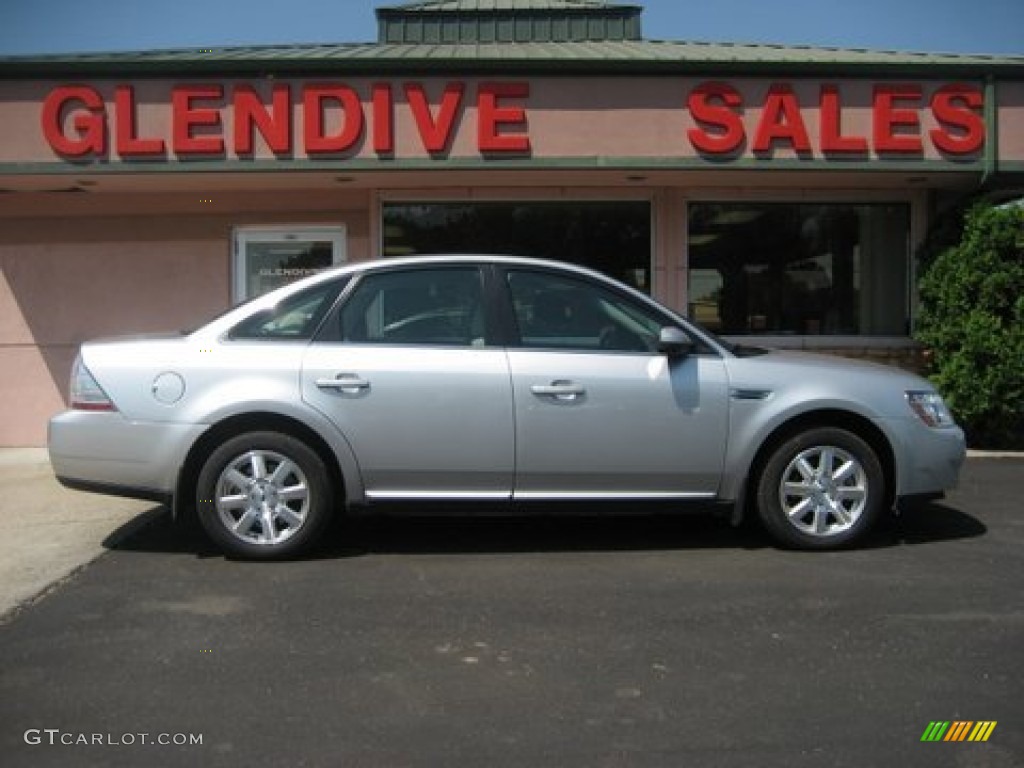 2009 Taurus SE AWD - Brilliant Silver Metallic / Medium Light Stone photo #3