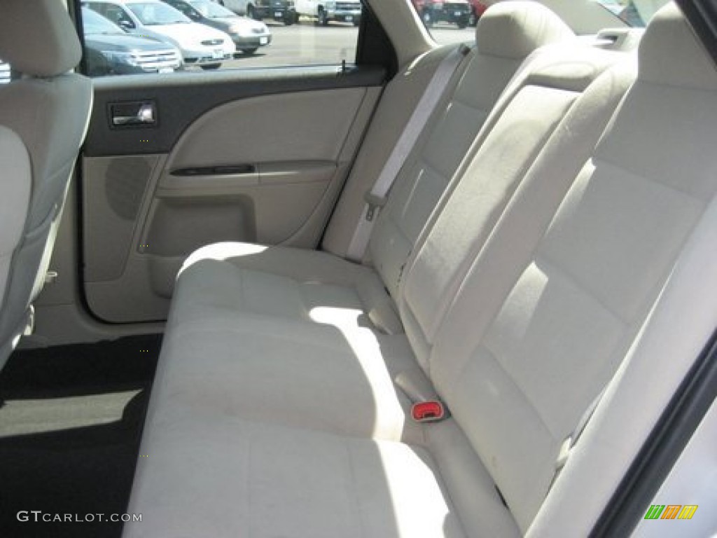 2009 Taurus SE AWD - Brilliant Silver Metallic / Medium Light Stone photo #8