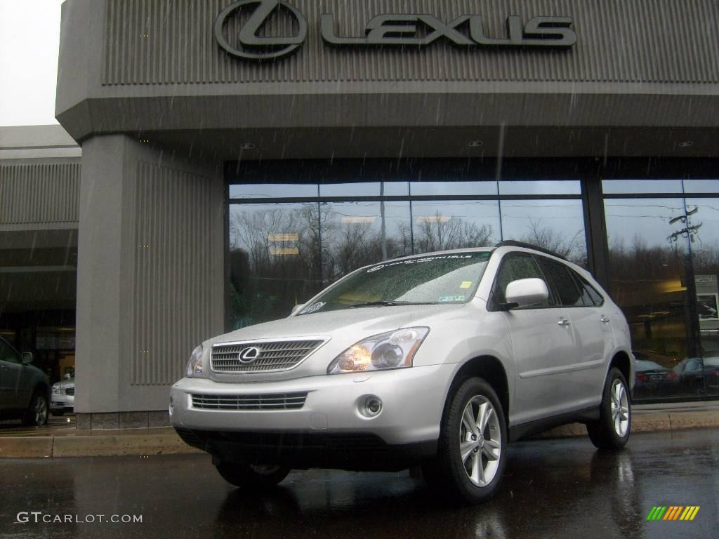 Classic Silver Metallic Lexus RX