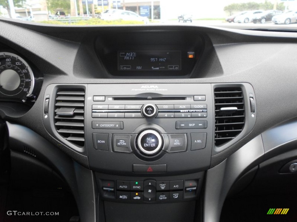 2011 Acura TSX Sedan Audio System Photos