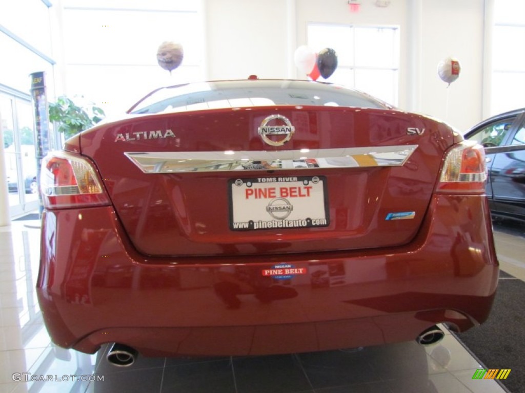 2013 Altima 2.5 SV - Cayenne Red / Charcoal photo #5