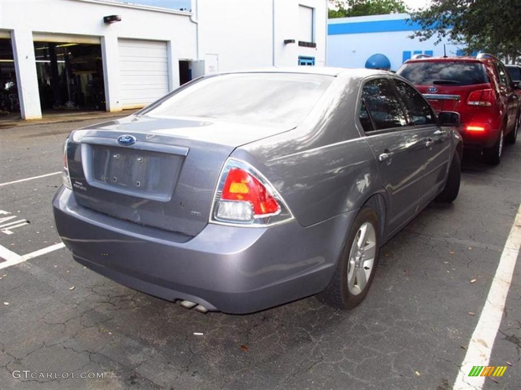 2007 Fusion SE - Tungsten Grey Metallic / Charcoal Black photo #2