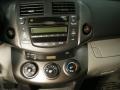 Classic Silver Metallic - RAV4 4WD Photo No. 15