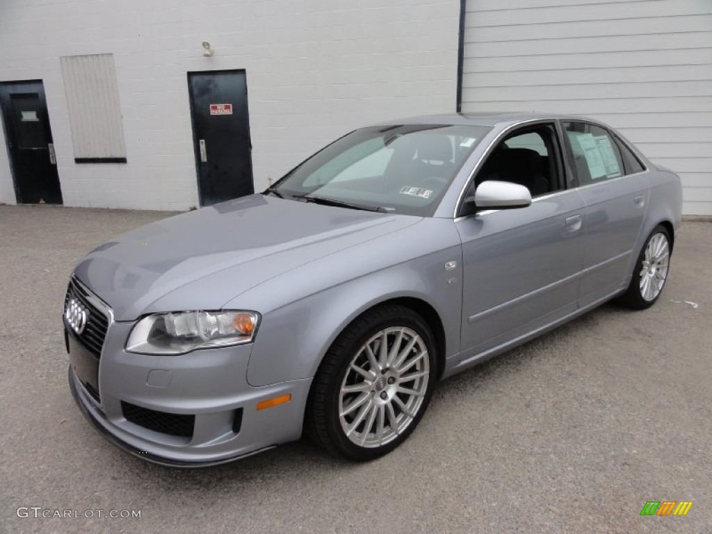 Avus Silver Pearl Effect 2006 Audi S4 25quattro Special Edition quattro Sedan Exterior Photo #68267423