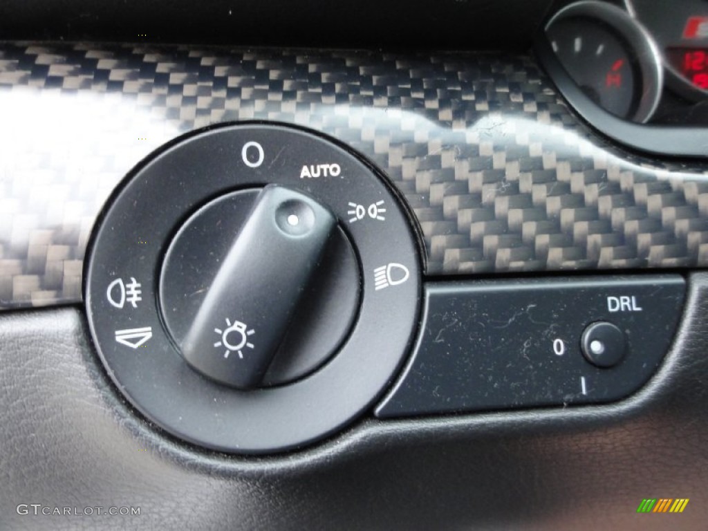 2006 Audi S4 25quattro Special Edition quattro Sedan Controls Photo #68267855