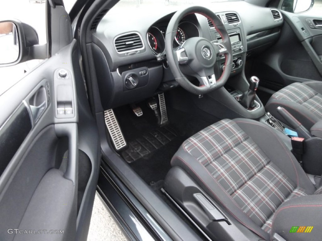 Interlagos Plaid Cloth Interior 2011 Volkswagen GTI 2 Door Photo #68268464